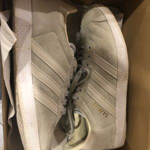Adidas Women’s Gazelle US 5.5 Mint Green